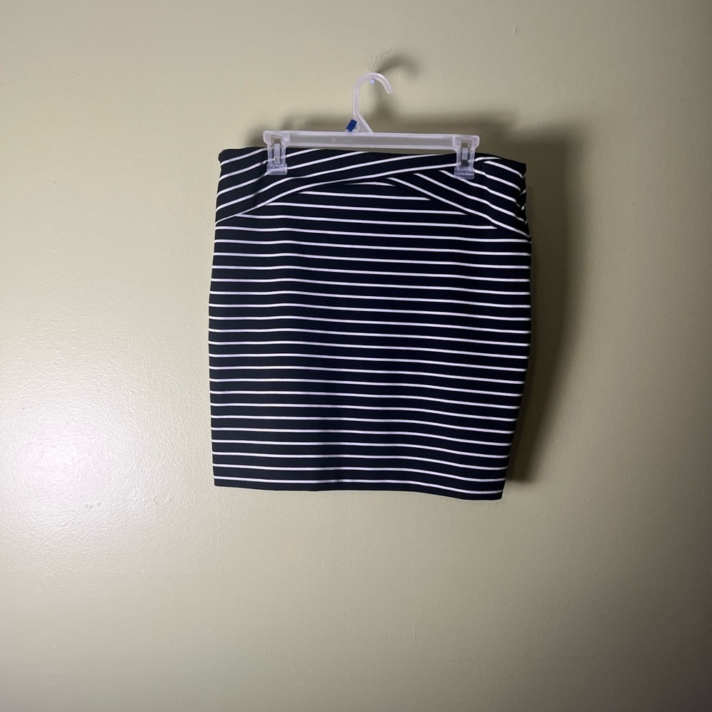 Attention Striped Black and White Women's Skirt size medium. - Picture 3 of 5